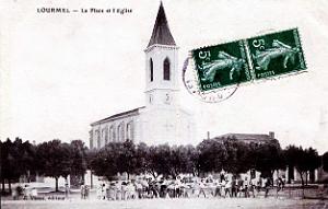Lourmel - La Place et l'eglise